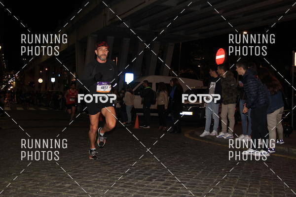 Buy your photos of the eventS�o Silvestre Porto 2019 on Fotop