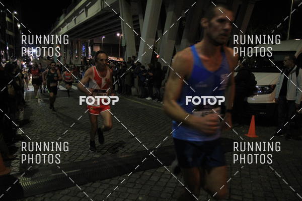 Buy your photos of the eventS�o Silvestre Porto 2019 on Fotop