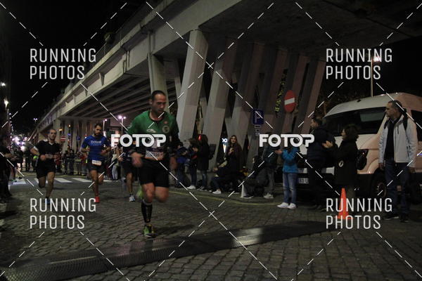 Buy your photos of the eventS�o Silvestre Porto 2019 on Fotop