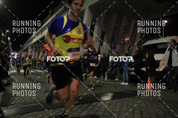 Buy your photos of the eventS�o Silvestre Porto 2019 on Fotop