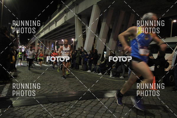 Buy your photos of the eventS�o Silvestre Porto 2019 on Fotop