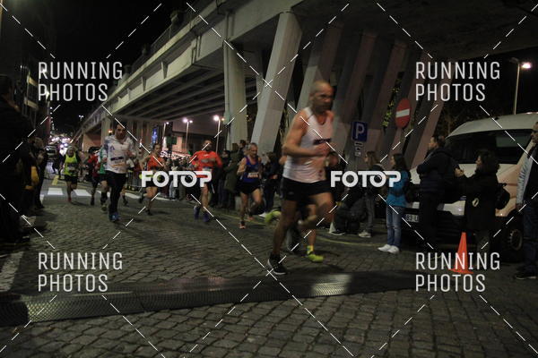 Buy your photos of the eventS�o Silvestre Porto 2019 on Fotop