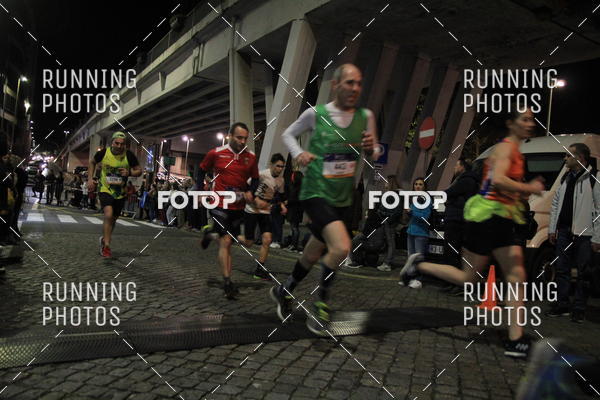 Buy your photos of the eventS�o Silvestre Porto 2019 on Fotop