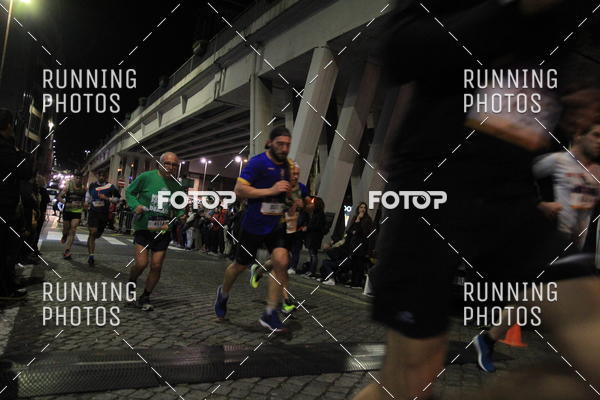 Buy your photos of the eventS�o Silvestre Porto 2019 on Fotop