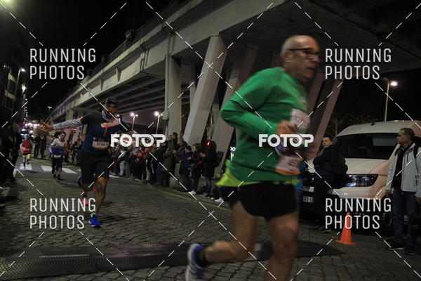 Buy your photos of the eventS�o Silvestre Porto 2019 on Fotop