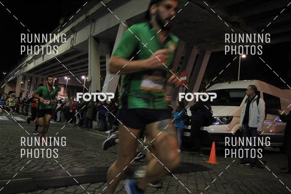 Buy your photos of the eventS�o Silvestre Porto 2019 on Fotop