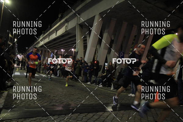 Buy your photos of the eventS�o Silvestre Porto 2019 on Fotop