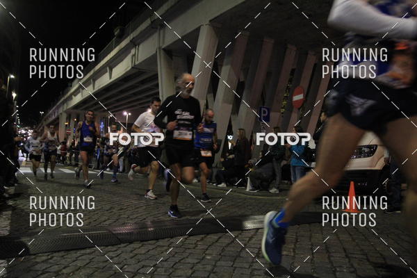 Buy your photos of the eventS�o Silvestre Porto 2019 on Fotop