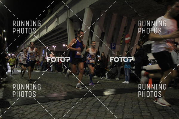 Buy your photos of the eventS�o Silvestre Porto 2019 on Fotop