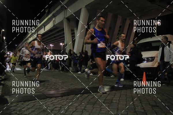 Buy your photos of the eventS�o Silvestre Porto 2019 on Fotop