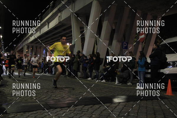Buy your photos of the eventS�o Silvestre Porto 2019 on Fotop