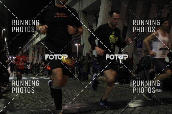 Buy your photos of the eventS�o Silvestre Porto 2019 on Fotop