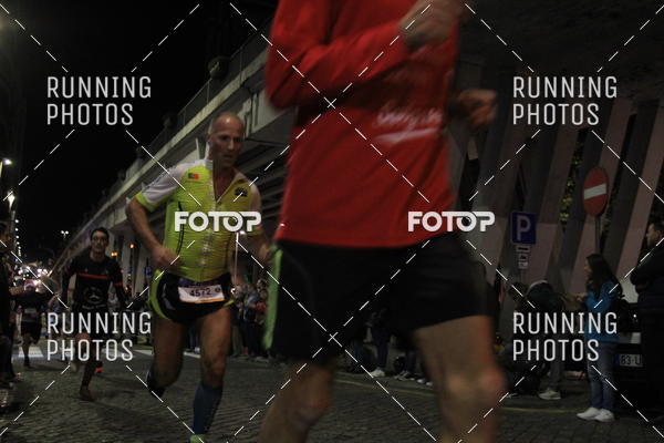 Buy your photos of the eventS�o Silvestre Porto 2019 on Fotop