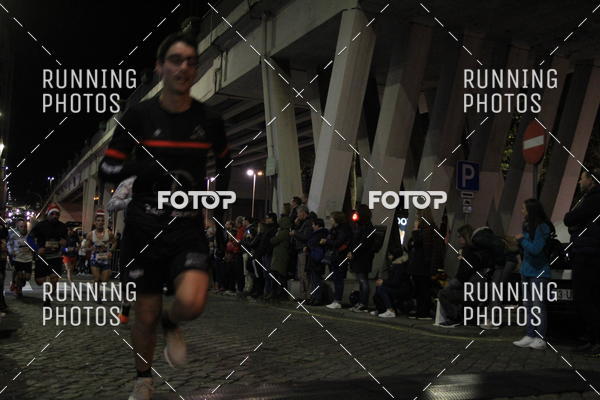Buy your photos of the eventS�o Silvestre Porto 2019 on Fotop