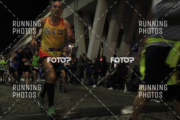 Buy your photos of the eventS�o Silvestre Porto 2019 on Fotop
