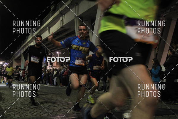 Buy your photos of the eventS�o Silvestre Porto 2019 on Fotop