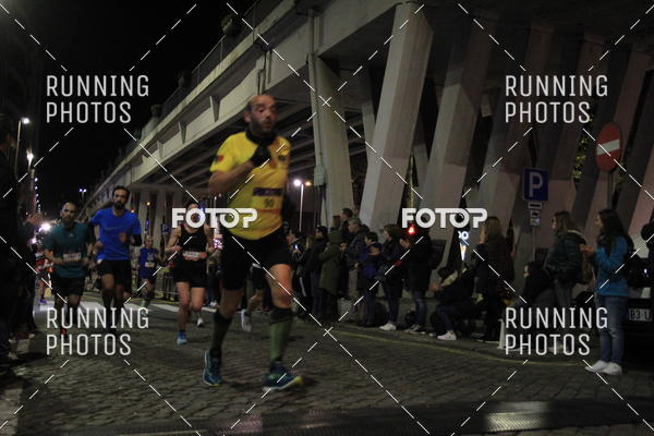 Buy your photos of the eventS�o Silvestre Porto 2019 on Fotop