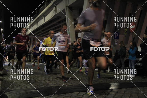 Buy your photos of the eventS�o Silvestre Porto 2019 on Fotop