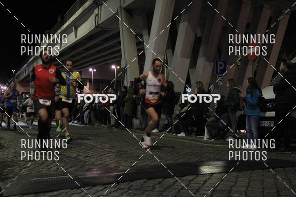 Buy your photos of the eventS�o Silvestre Porto 2019 on Fotop