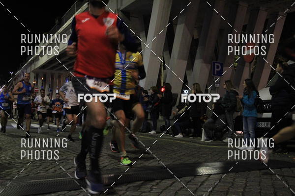 Buy your photos of the eventS�o Silvestre Porto 2019 on Fotop