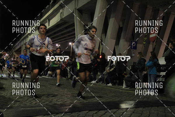 Buy your photos of the eventS�o Silvestre Porto 2019 on Fotop