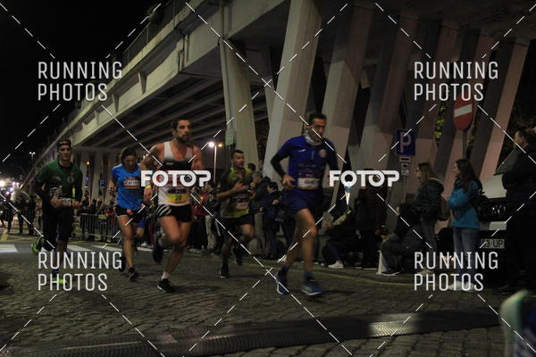 Buy your photos of the eventS�o Silvestre Porto 2019 on Fotop