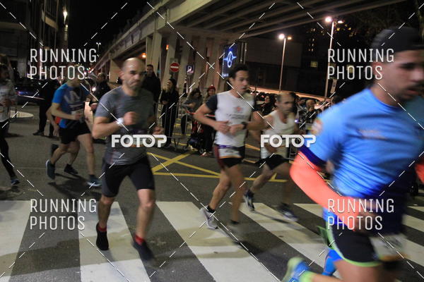Buy your photos of the eventS�o Silvestre Porto 2019 on Fotop