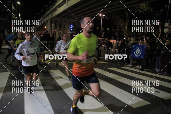 Buy your photos of the eventS�o Silvestre Porto 2019 on Fotop