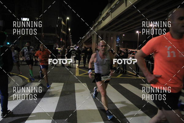 Buy your photos of the eventS�o Silvestre Porto 2019 on Fotop