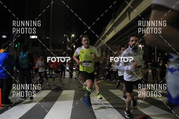 Buy your photos of the eventS�o Silvestre Porto 2019 on Fotop
