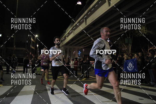 Buy your photos of the eventS�o Silvestre Porto 2019 on Fotop