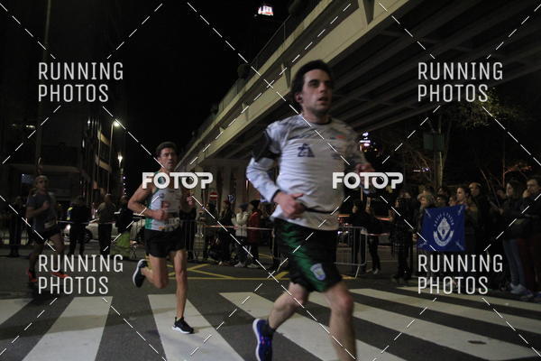 Buy your photos of the eventS�o Silvestre Porto 2019 on Fotop
