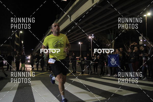 Buy your photos of the eventS�o Silvestre Porto 2019 on Fotop