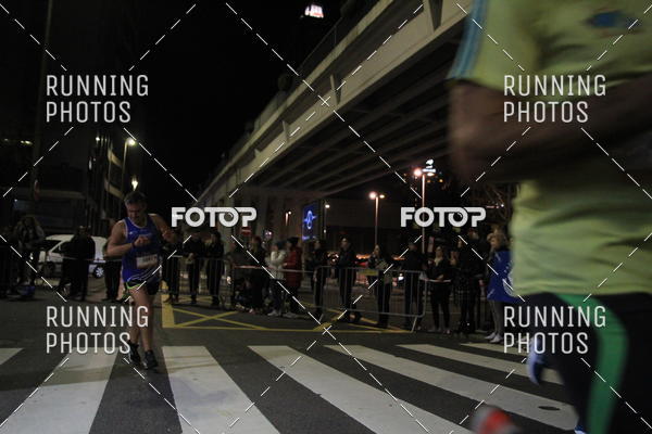 Buy your photos of the eventS�o Silvestre Porto 2019 on Fotop