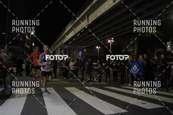 Buy your photos of the eventS�o Silvestre Porto 2019 on Fotop