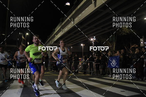 Buy your photos of the eventS�o Silvestre Porto 2019 on Fotop