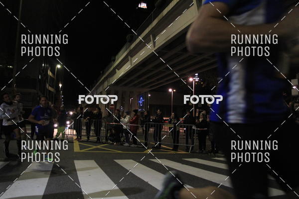 Buy your photos of the eventS�o Silvestre Porto 2019 on Fotop