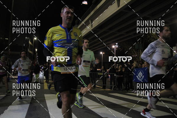 Buy your photos of the eventS�o Silvestre Porto 2019 on Fotop