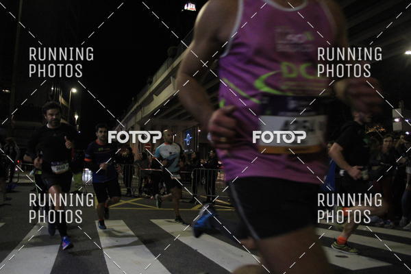 Buy your photos of the eventS�o Silvestre Porto 2019 on Fotop