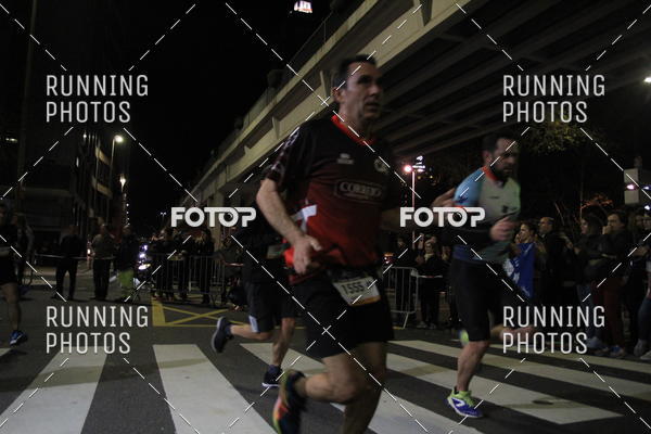 Buy your photos of the eventS�o Silvestre Porto 2019 on Fotop