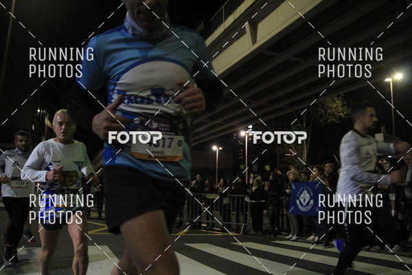 Buy your photos of the eventS�o Silvestre Porto 2019 on Fotop