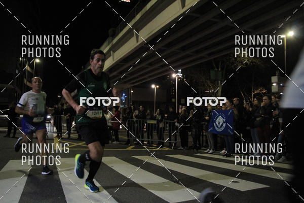 Buy your photos of the eventS�o Silvestre Porto 2019 on Fotop
