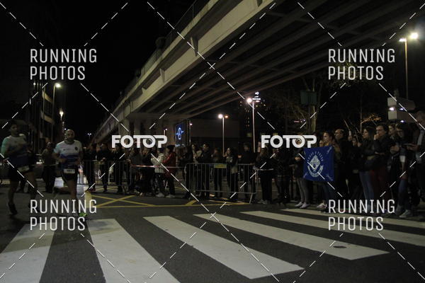 Buy your photos of the eventS�o Silvestre Porto 2019 on Fotop