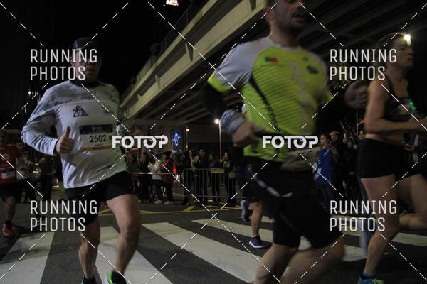 Buy your photos of the eventS�o Silvestre Porto 2019 on Fotop