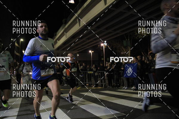 Buy your photos of the eventS�o Silvestre Porto 2019 on Fotop