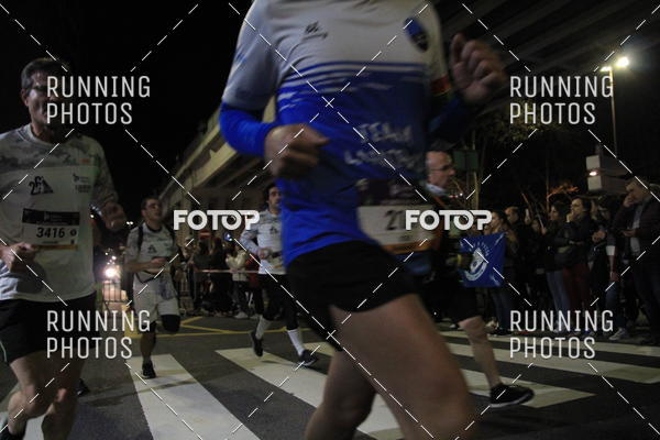 Buy your photos of the eventS�o Silvestre Porto 2019 on Fotop