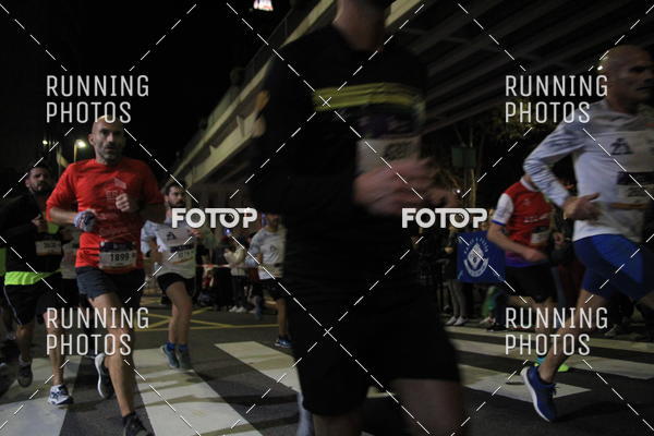 Buy your photos of the eventS�o Silvestre Porto 2019 on Fotop