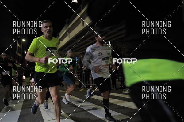 Buy your photos of the eventS�o Silvestre Porto 2019 on Fotop