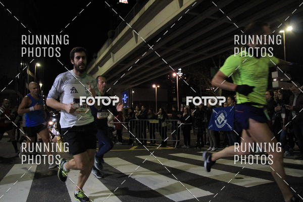 Buy your photos of the eventS�o Silvestre Porto 2019 on Fotop