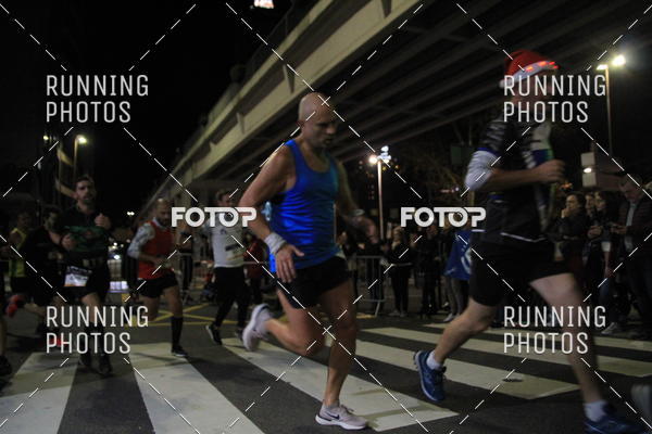 Buy your photos of the eventS�o Silvestre Porto 2019 on Fotop